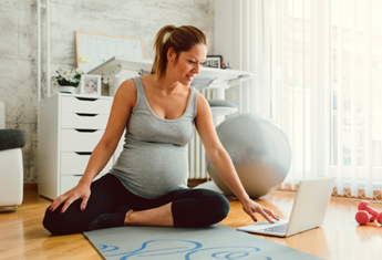 The best online pregnancy support: Prenatal yoga classes, mothers’ groups, midwife webinars and more
