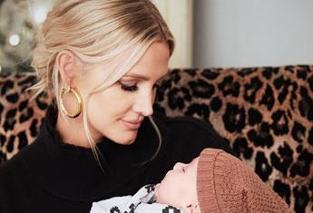 Ashlee Simpson admits to being overwhelmed with breastfeeding issues the third time around