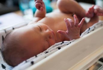 Understanding growth charts: What is the average baby weight?