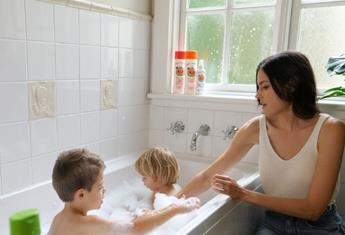 The importance of establishing a bath time routine for your baby, according to a sleep expert