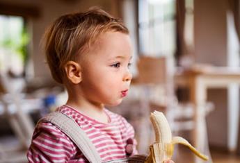 3 easy ways to boost your child’s gut health PLUS signs of imbalance